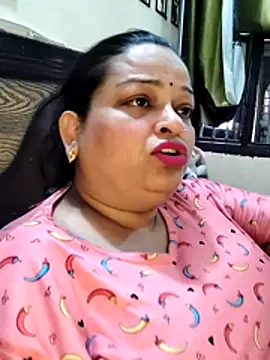 Snapshot of Sexey-Model21 chatting on May 8, 10:09 am Sexey-Model21 online show from May 8, 10:09 am
