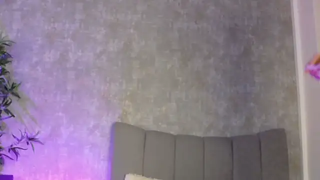 LucyRayy online show from February 11, 8:03 pm