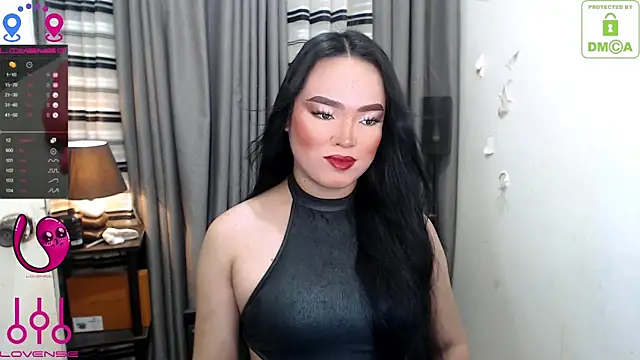 Fantacyloverr online show from May 24, 10:53 am