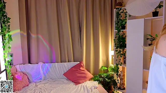 MatthewHoffis online show from May 31, 8:21 pm