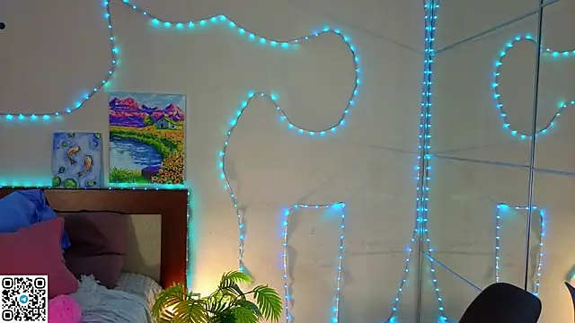 MatthewHoffis online show from June 18, 8:13 pm