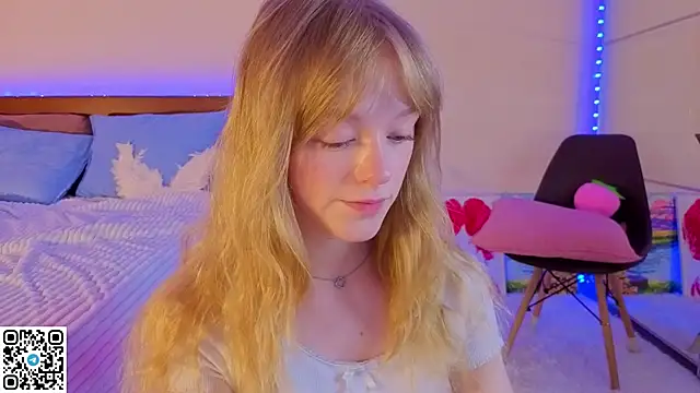 MatthewHoffis online show from July 23, 8:18 pm