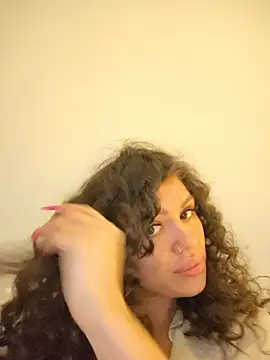 Snapshot of SiennaLuxexx chatting on June 18, 12:09 pm SiennaLuxexx online show from June 18, 12:09 pm
