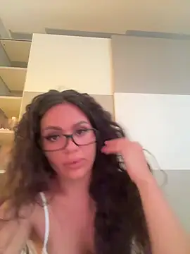 Snapshot of SiennaLuxexx chatting on July 21, 4:42 pm SiennaLuxexx online show from July 21, 4:42 pm