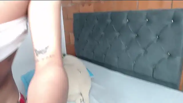 Snapshot of Baby-Angel777 chatting on February 16, 1:07 pm Baby-Angel777 online show from February 16, 1:07 pm