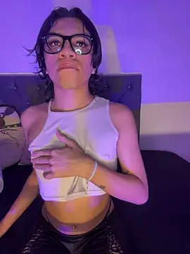 Snapshot of Baby-Angel777 chatting on March 8, 8:29 am Baby-Angel777 online show from March 8, 8:29 am