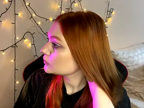 Ungoliant Kiss online show from December 5, 8:01 am