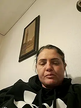 gini92 online show from February 2, 6:56 am