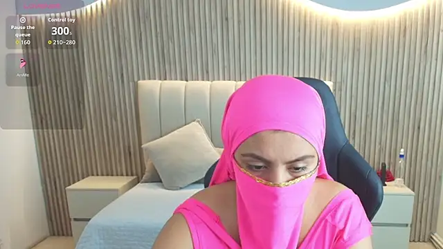 Snapshot of Zarifah_jamal chatting on December 2, 12:10 pm Zarifah jamal online show from December 2, 12:10 pm