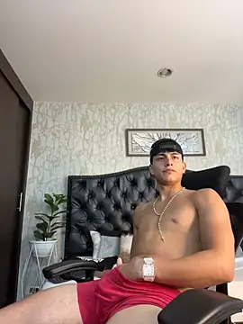 Lander Cruz online show from May 27, 1:57 am