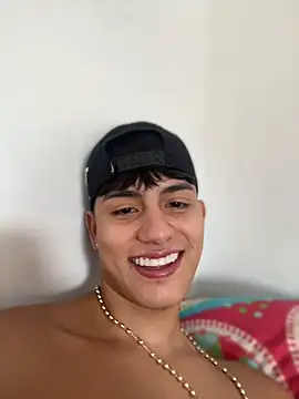 Lander Cruz online show from June 15, 5:37 pm