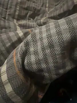 Snapshot of Davide9910x chatting on December 17, 2:45 pm Davide9910x online show from December 17, 2:45 pm