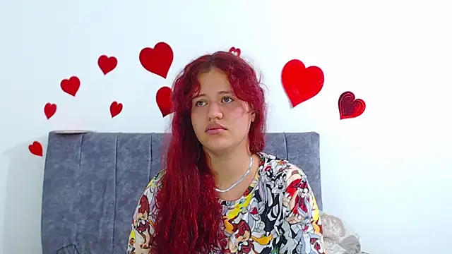 Snapshot of hottie_couplee chatting on June 29, 12:50 am hottie couplee online show from June 29, 12:50 am