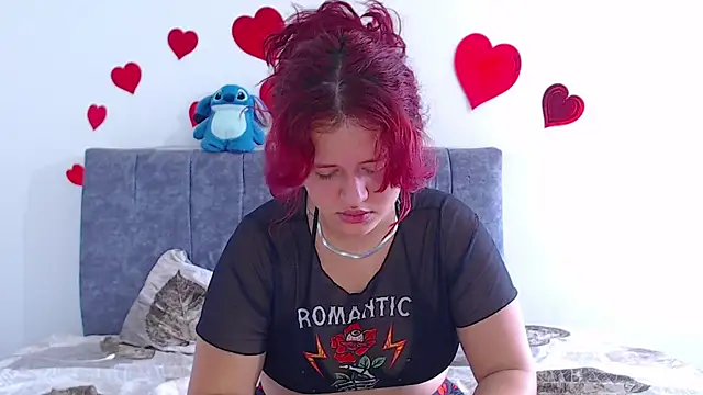 Snapshot of hottie_couplee chatting on July 1, 10:42 pm hottie couplee online show from July 1, 10:42 pm