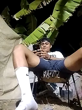 youngboypiss online show from February 26, 11:37 pm