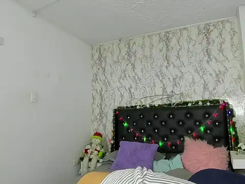 Snapshot of BlakeNoir_ chatting on December 13, 8:25 pm BlakeNoir online show from December 13, 8:25 pm