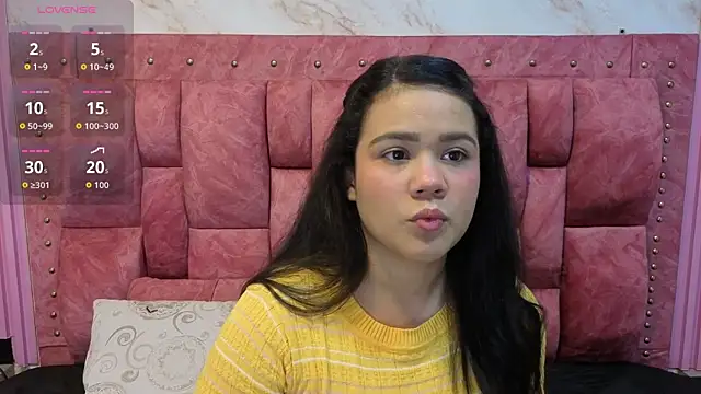 ValeryMorales online show from March 1, 9:50 pm