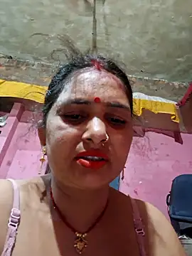 Snapshot of Your-shreya143 chatting on May 22, 8:36 pm Your-shreya143 online show from May 22, 8:36 pm