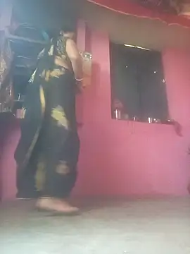 Snapshot of Your-shreya143 chatting on June 9, 4:46 am Your-shreya143 online show from June 9, 4:46 am