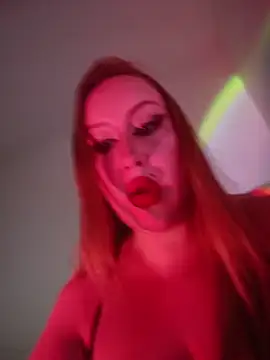 ElonaFox online show from February 28, 1:01 pm