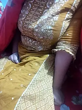 hottyrose69 online show from January 14, 8:14 pm