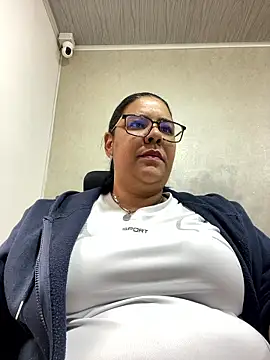 Carameloswing1 online show from January 15, 1:48 pm