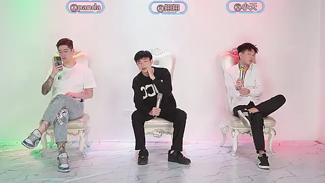 OUBA-boy online show from December 2, 4:35 pm