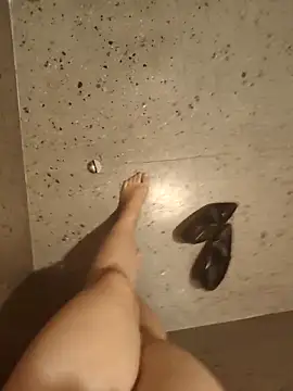 Miky Lyn online show from March 16, 5:44 am