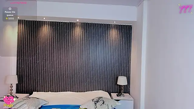 TiffanyHoustton online show from March 14, 12:32 pm