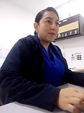 Snapshot of Valeria_montana_ chatting on May 22, 11:38 am Valeria montana online show from May 22, 11:38 am