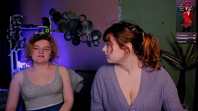 Snapshot of lolli_popsi chatting on December 17, 8:26 pm lolli popsi online show from December 17, 8:26 pm