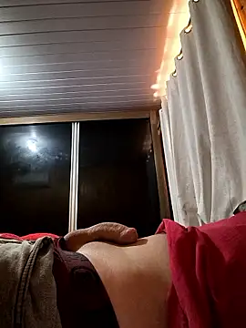 jhowman1994 online show from December 5, 12:03 pm