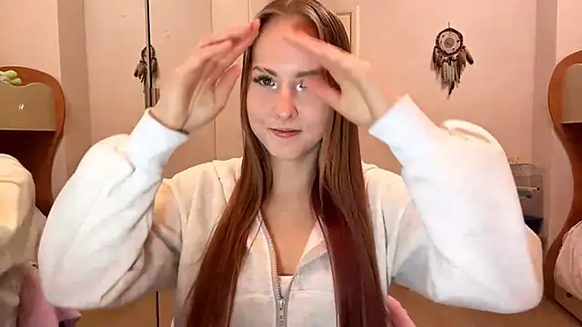 Snapshot of velvetmary chatting on December 14, 6:08 am velvetmary online show from December 14, 6:08 am