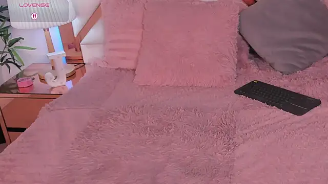 jessicastonne1 online show from June 21, 8:22 pm