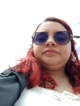 mia-curvy online show from December 4, 4:59 pm