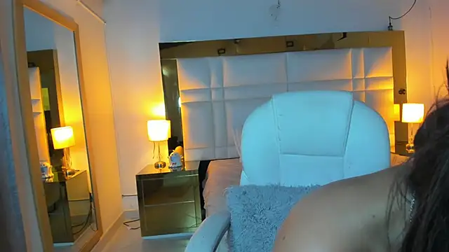 Zoei Moon online show from May 2, 7:41 pm