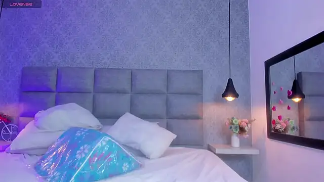 emilyy r online show from February 28, 6:53 pm