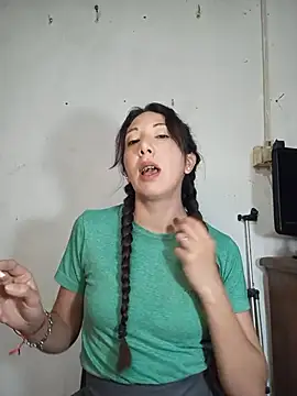 Snapshot of Cristal_azul777 chatting on July 19, 12:47 am Cristal azul777 online show from July 19, 12:47 am