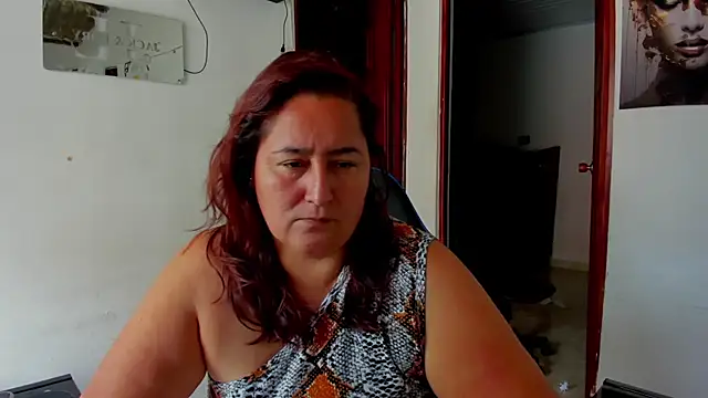 VioletBruces online show from May 1, 3:27 pm