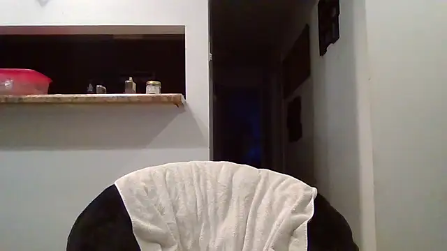 Snapshot of johnnymarino1010 chatting on June 6, 6:34 pm johnnymarino1010 online show from June 6, 6:34 pm
