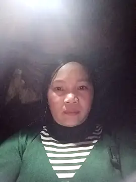 ava-dellght online show from December 3, 9:07 am