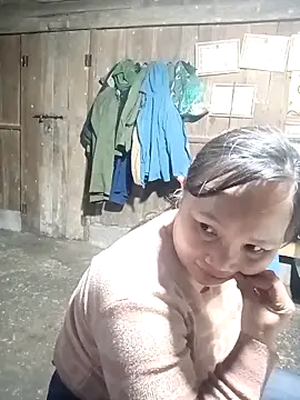 ava-dellght online show from February 23, 8:01 am