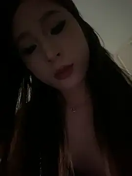 Snapshot of yaqing666 chatting on May 27, 7:16 am yaqing666 online show from May 27, 7:16 am