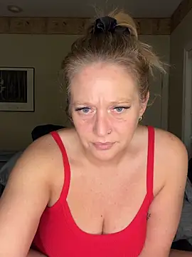 Snapshot of MissyLovelace chatting on March 3, 12:11 pm MissyLovelace online show from March 3, 12:11 pm