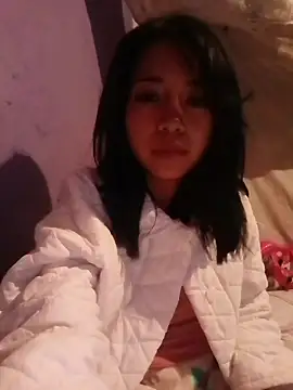 Snapshot of Honey_bun06 chatting on December 16, 6:51 am Honey bun06 online show from December 16, 6:51 am