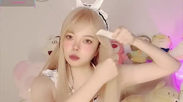 Miyeoonn online show from February 3, 9:58 am