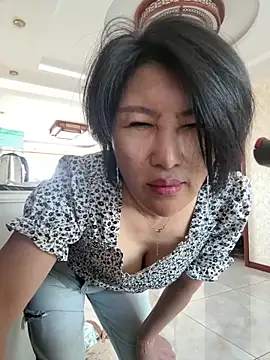 Snapshot of luckybaby666999 chatting on May 7, 10:26 pm luckybaby666999 online show from May 7, 10:26 pm