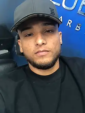 modeloxtz online show from March 22, 8:56 pm