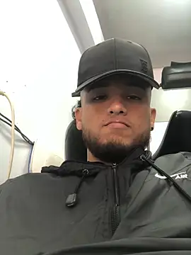 modeloxtz online show from March 23, 7:18 pm