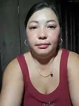 Snapshot of sary-hot2x chatting on June 29, 11:27 pm sary-hot2x online show from June 29, 11:27 pm
